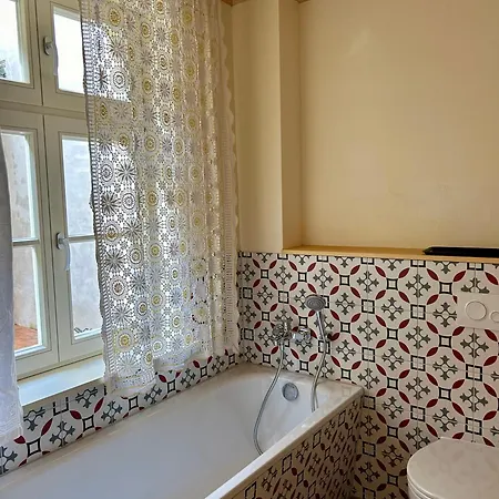 بيت للعطل Brunnenhaus