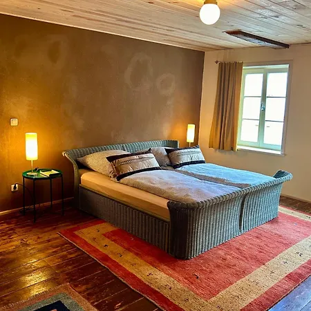 Brunnenhaus بيت للعطل *