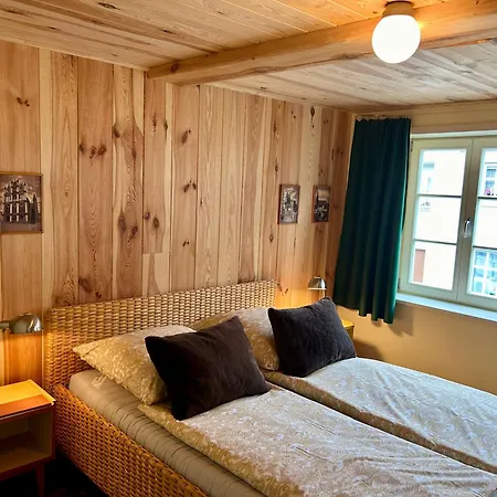 بيت للعطل Brunnenhaus