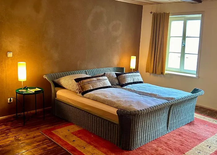 Brunnenhaus Nyaraló *